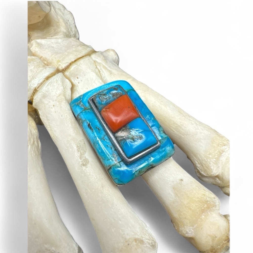 Vintage Signed Larry Castillo Style Navajo Turquoise Coral Ring size 7 3/4